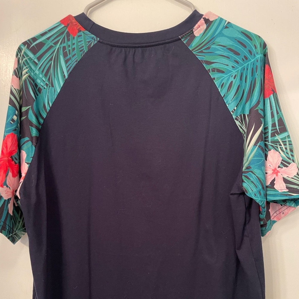 SHEIN Men’s Floral Short Sleeve T-Shirt